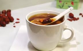 Wendy廚房-桂圓紅棗枸杞茶